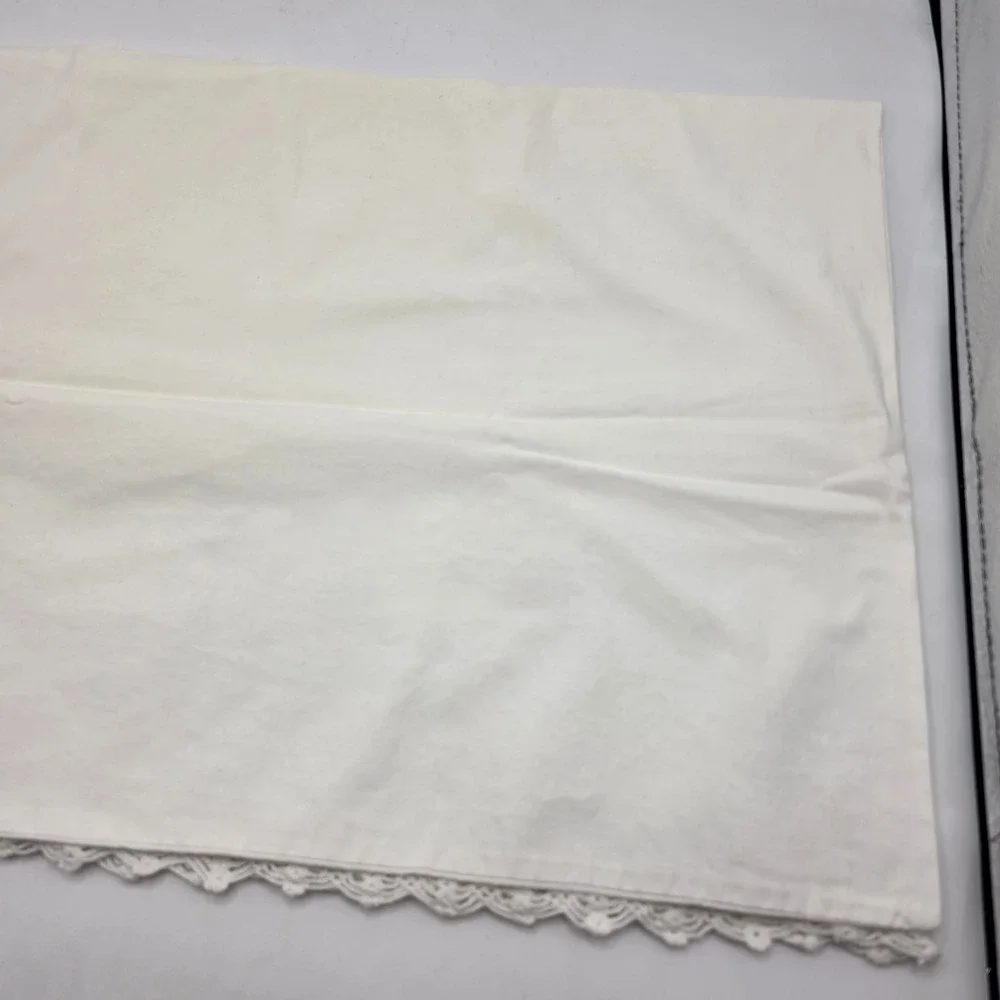 Vintage Embroidered Pillowcase Floral Cottagecore Lace Trim Shabby‎ Chic